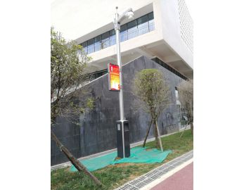 六盤(pán)水某高級(jí)中學(xué)